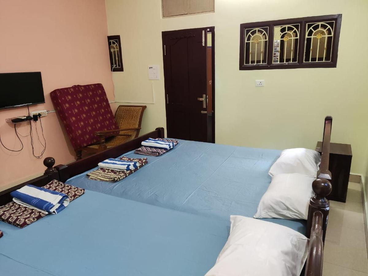Sri Sai Farm House Пудучеррі Екстер'єр фото