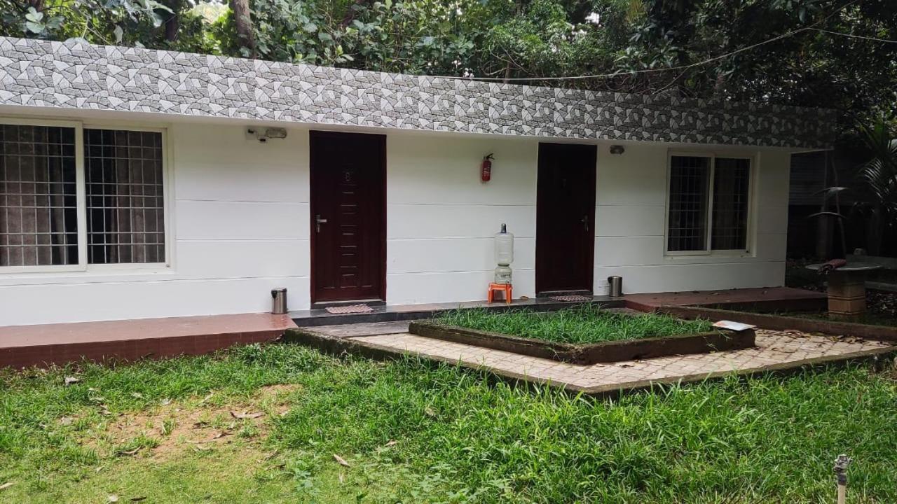 Sri Sai Farm House Пудучеррі Екстер'єр фото